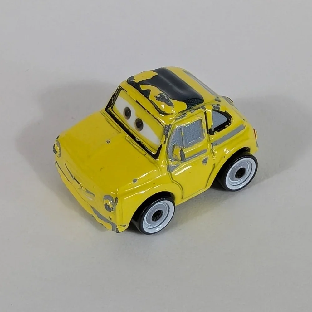 Disney Pixar Cars Luigi Fiat 500 Yellow Micro Drifters Mattel FBX66 Mini Racers